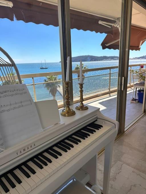 Appartement Panoramique Sur Mer Toulon Exteriör bild